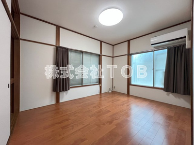 【洋室】 | 北烏山７丁目貸家 | 洋室6帖