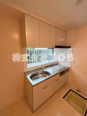 【キッチン】 | 北烏山７丁目貸家 | 3口IHコンロ