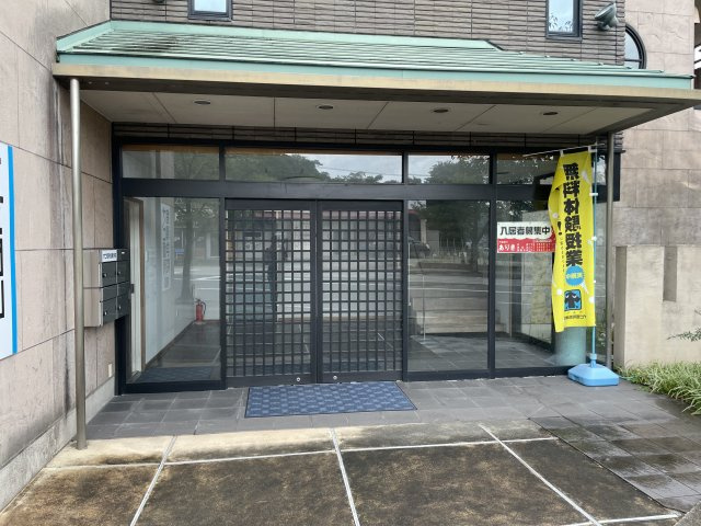 津山市北町　貸店舗・貸事務所のエントランス