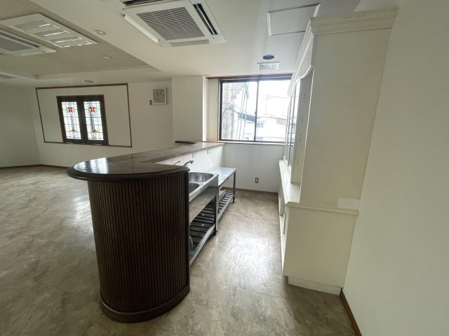 津山市北町　貸店舗・貸事務所の内装