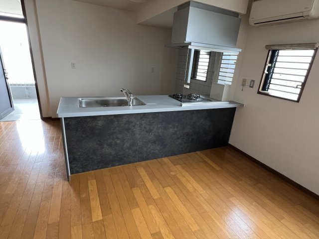 津山市北町 3SLDKのキッチン|新品