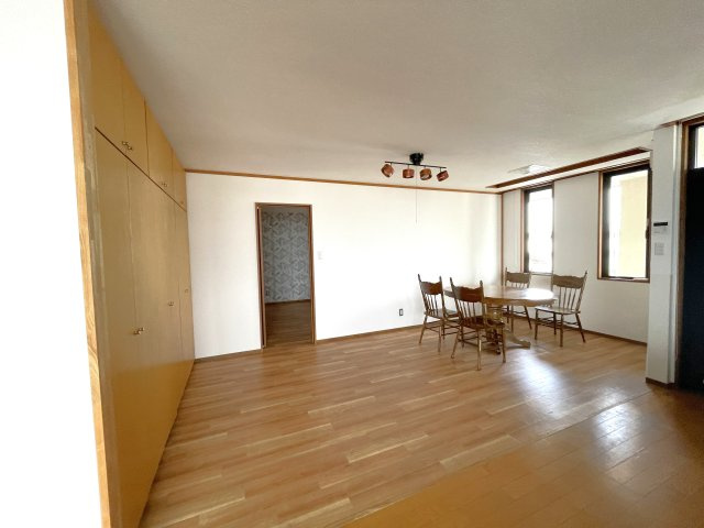 津山市北町 3SLDKの居間・リビング