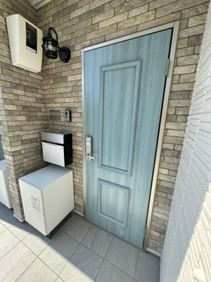 【玄関】 | DCR若松町 | ※同物件、同タイプ、間取り反転のお部屋です