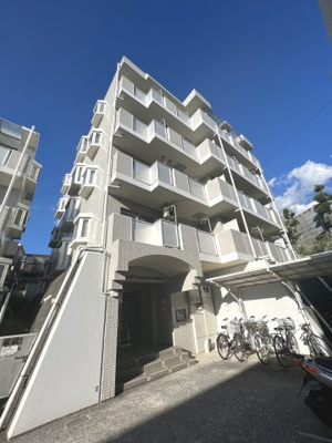 【外観】 | クリオ上永谷壱番館 | 総戸数16戸、平成3年11月築、管理人は巡回勤務につき管理体制良好です♪