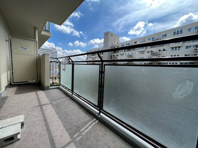 シーアイハイツ南千里B棟のバルコニー|バルコニー付きです