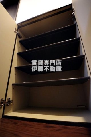 Creo Baker庄内通のその他