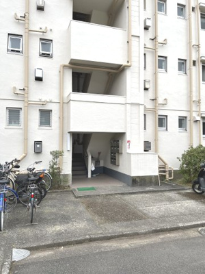 【エントランス】 | 相模台団地2-1号棟 | エントランス部分です。