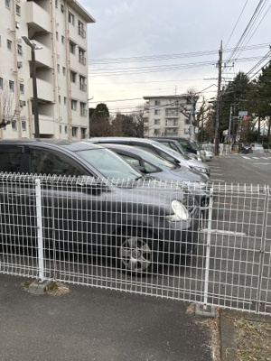 【駐車場】 | 相模台団地2-1号棟 | 駐車場です。