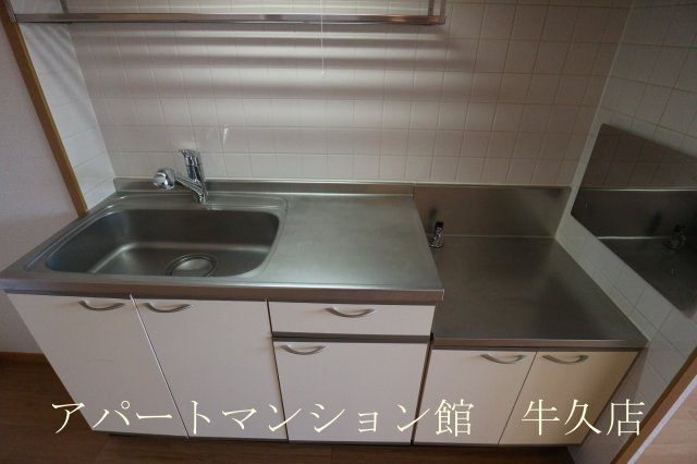 フラワ　Ｉのキッチン
