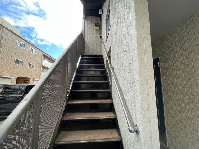 アンクレージュ末広のロビー