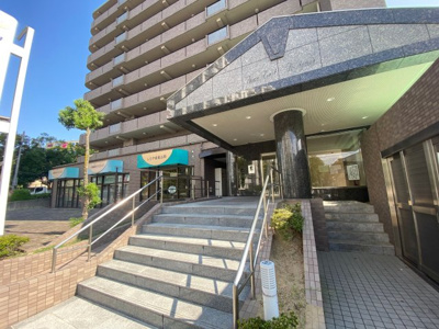 【エントランス】 | グレイスコート千里山