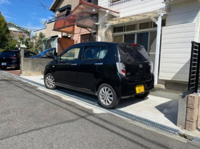 泉が丘4丁目貸家の駐車場|☆神戸市垂水区　泉が丘4丁目貸家☆
