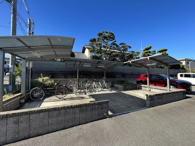 豊中市柴原町５丁目の賃貸マンションのその他共用部分|自転車置場