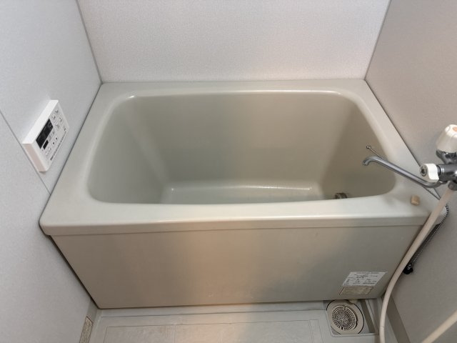 アルカディアＡ棟の浴室