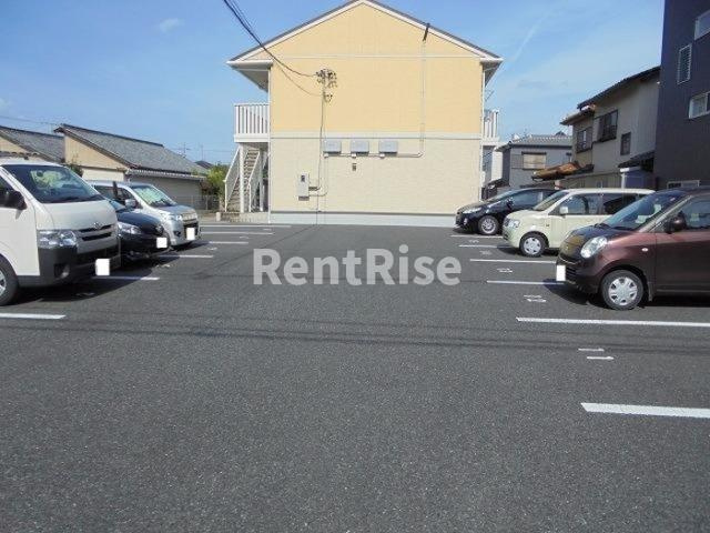 ＴＷＩＬＩＧＨＴの駐車場