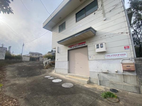 紀の川市中三谷　中古戸建の外観