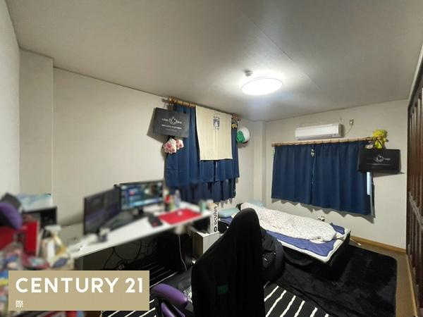 和歌山市粟の中古一戸建の洋室