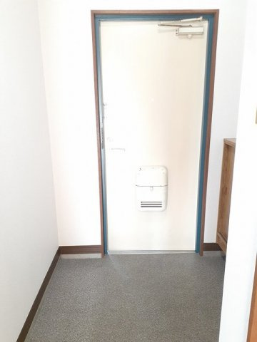 スカイハイツの玄関|シンプルで使いやすい玄関です