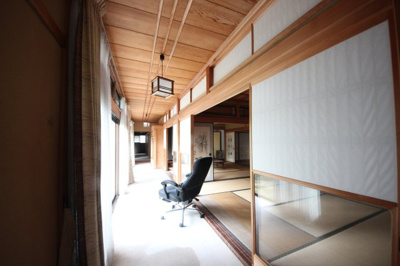 【設備】 | 甲賀市土山町笹路222-1　中古戸建 | 広縁