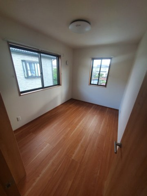 【洋室】 | グランソフィア本宿