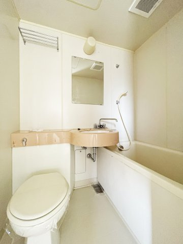 城ノ内コーポの浴室