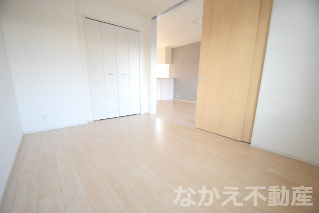 【寝室】 | 落ち着いて過ごせるお部屋なので、寝室にいかがでしょうか