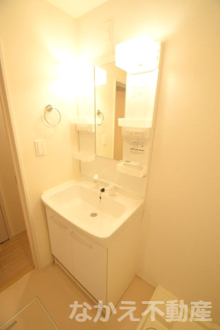 【洗面所】 | 忙しい朝には欠かせない洗面所です