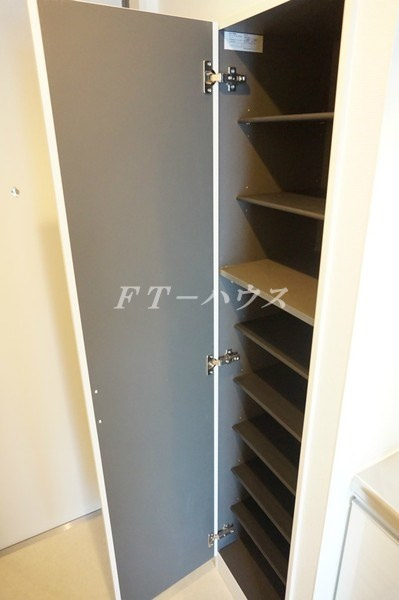習志野市藤崎２丁目の賃貸マンションの収納