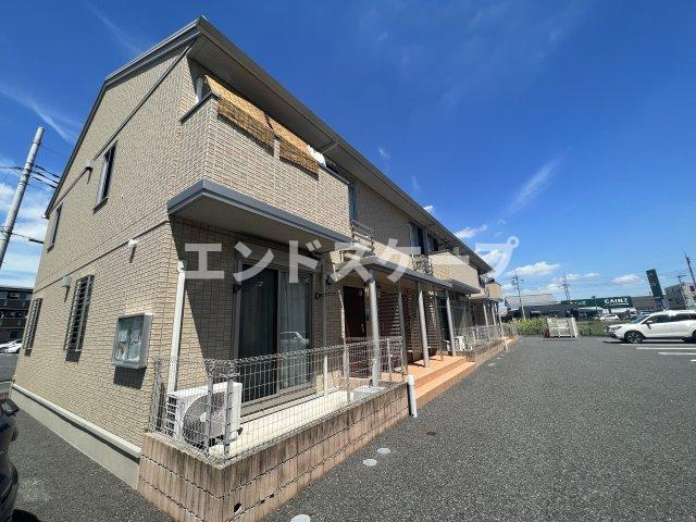 スクエアAの外観|高崎、前橋エリアのお部屋探しはエンドスケープまで！お客様の理想お聞かせ下さい♪