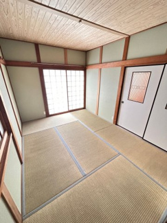 【居間・リビング】