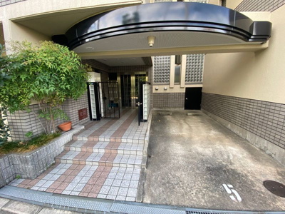 【エントランス】 | リーベンドハウス中桜塚