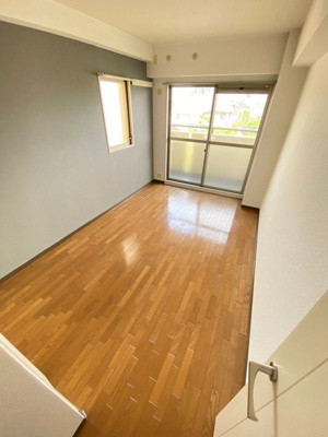 【洋室】 | リーベンドハウス中桜塚