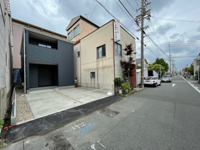 【前面道路含む現地写真】 | 南区六条町4丁目 全1棟　＜仲介手数料無料＞道徳小・大江中　新築一戸建て | 撮影
社長の村田です！
自らプレイヤーとして営業しています
長年の経験と実績から皆様により良いマイホーム購入のご提案をいたします。
住宅ローンの不安や購入後の不安等何でもご相談ください。