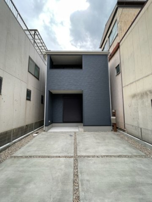 【外観】 | 南区六条町4丁目 全1棟　＜仲介手数料無料＞道徳小・大江中　新築一戸建て | LINEから簡単お問合せ可能！
友達検索で@nqk7328tです！。