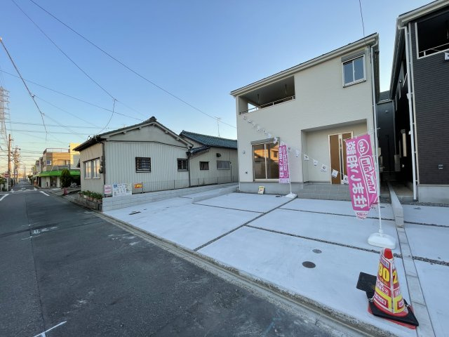 南区要町第4 全5棟　＜仲介手数料無料＞千鳥小・名南中　新築一戸建ての外観|撮影
社長の村田です！
自らプレイヤーとして営業しています
長年の経験と実績から皆様により良いマイホーム購入のご提案をいたします。
住宅ローンの不安や購入後の不安等何でもご相談ください。