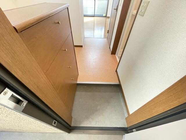 リバージュ宮前の玄関|別号室の参考写真です