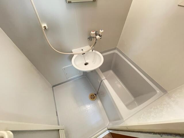 リバージュ宮前の洗面所