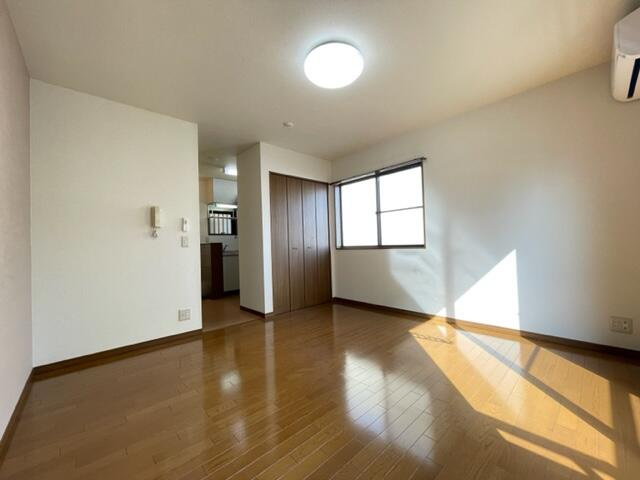 リバージュ宮前の内装|別号室の参考写真です