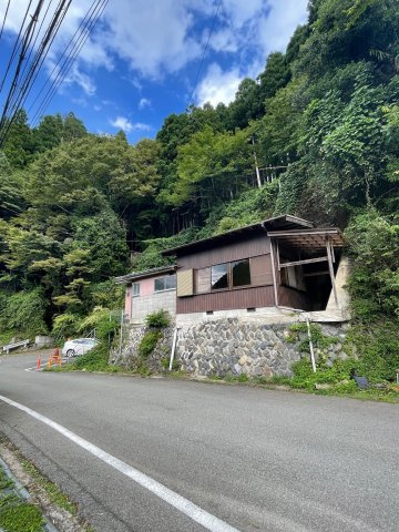 【外観】 | 五條市大塔町辻堂　中古戸建 | ★南海高野山ケーブル『極楽橋』駅まで約30.8㎞♪　★JR和歌山線『五条』駅まで33.6㎞♪