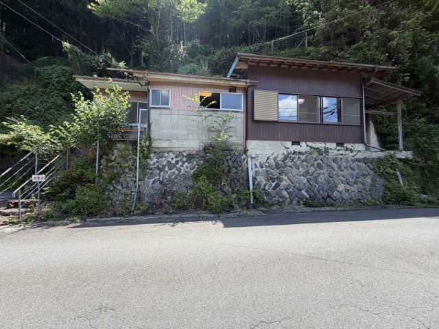 五條市大塔町辻堂　中古戸建の周辺|★近くのロッジ「星のくに」では天体望遠鏡で星を観察できますよ♪