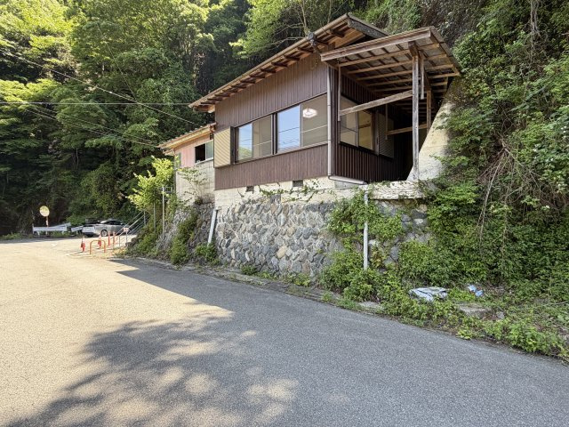 五條市大塔町辻堂　中古戸建の間取り|★バス停すぐ目の前♪　★室内綺麗ですよ♪