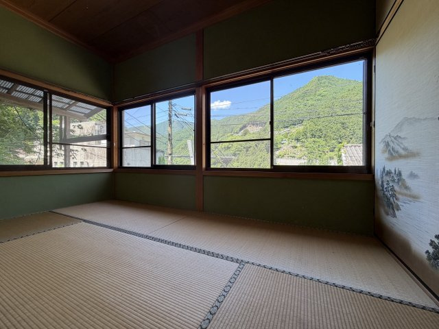 五條市大塔町辻堂　中古戸建の和室|星の街とも呼ばれる大塔町で美しい星空と美しい川を楽しみながらゆったり生活