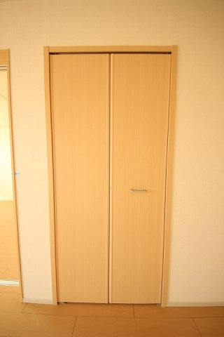 アスカ　E棟の収納|専用の収納スペースです
