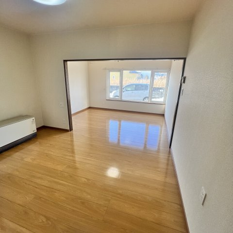 リバーパークの居間・リビング