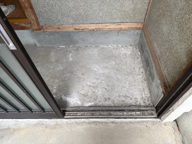 書写戸建ての玄関