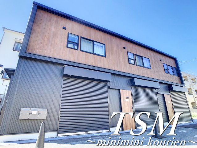 ガレージ倉庫【ｃａｌｍ ｓｐａｃｅ ｋｏｒｉｅｎ】の外観