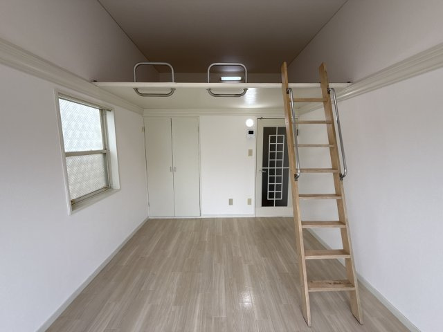 リブイン姫路の居間・リビング