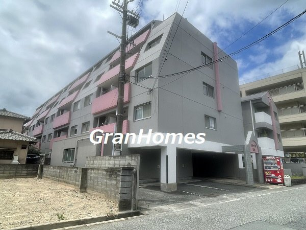 シャトー三和青山の外観|シャトー三和青山