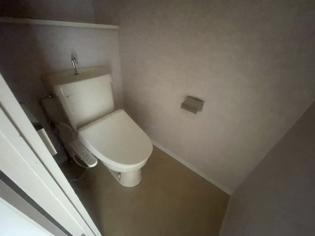 シャトー三和青山のトイレ