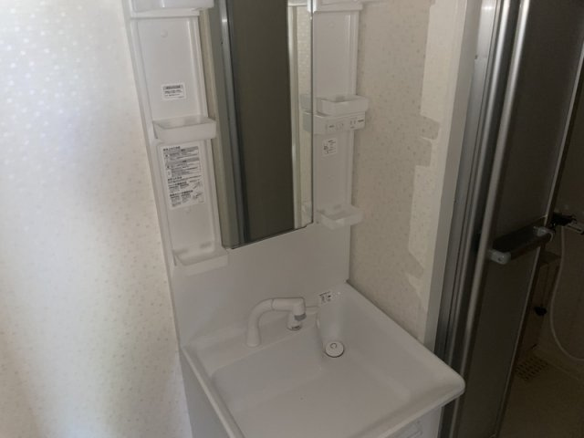 シャトー三和青山の洗面所